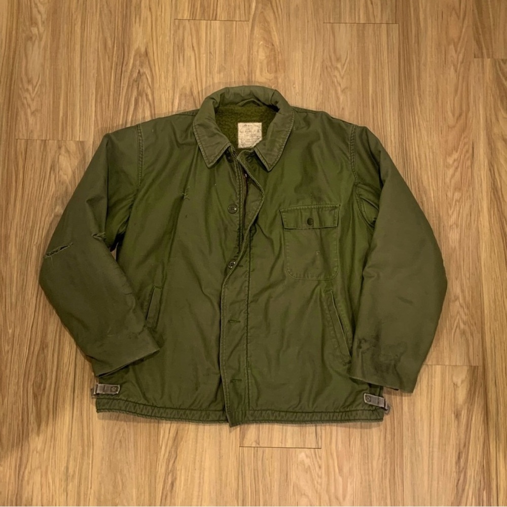 TRUE VINTAGE 1970s US Navy A-2 deck jacket